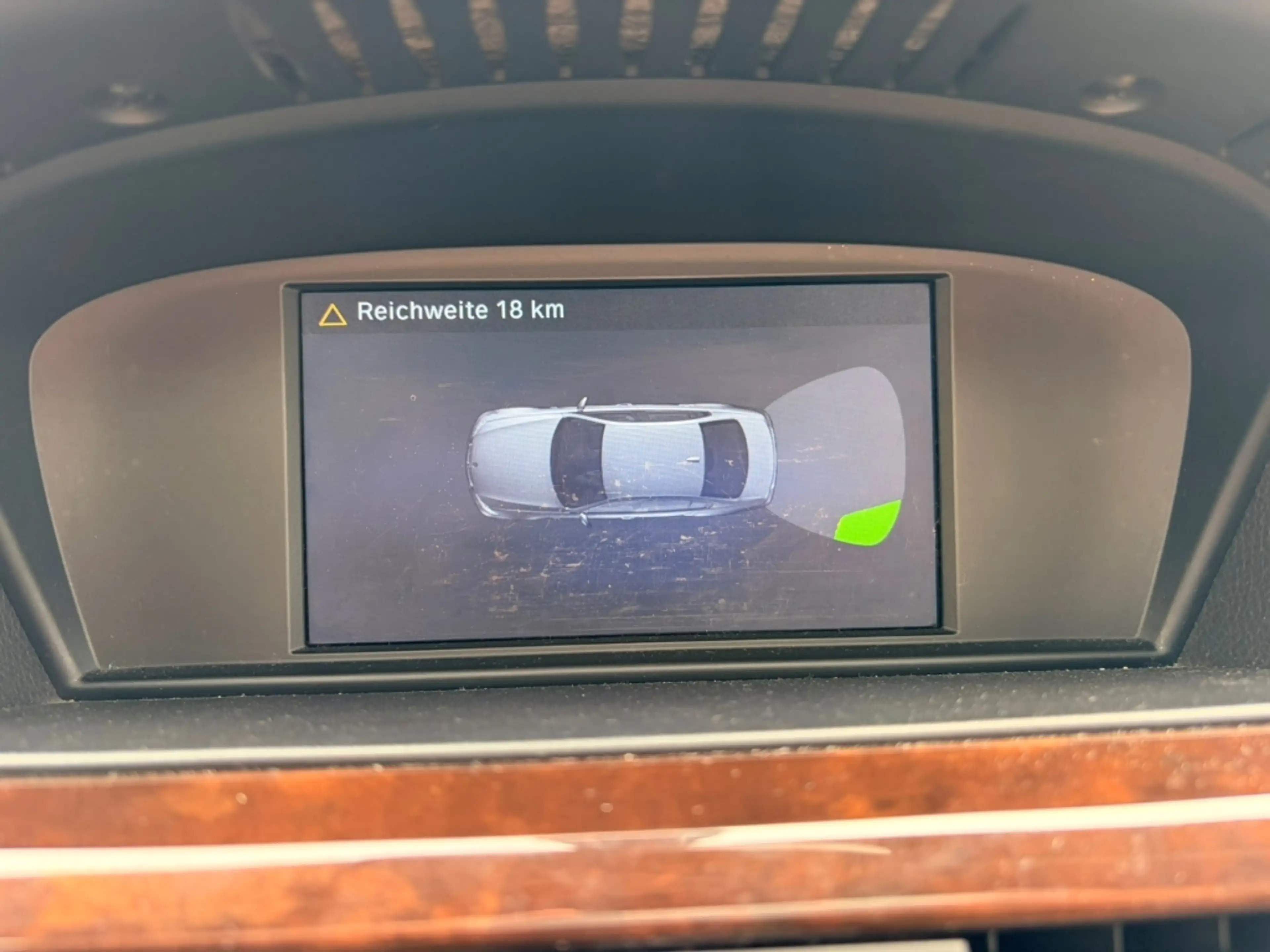 BMW 325 325i +Leder +Automatik +Facelift +Einparksensoren — photo 10