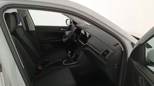 Volkswagen T-Cross view 10