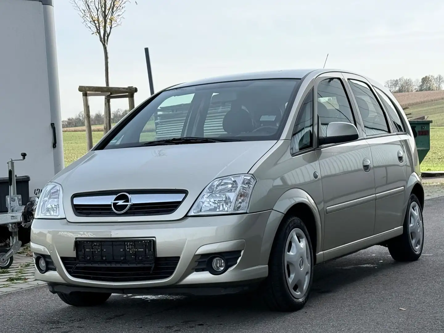 Opel Meriva Edition |1.HAND|04/27|KLIMA|AHK| Plateado - 2