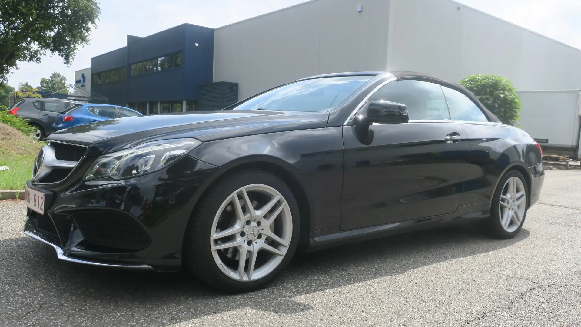 Mercedes-Benz E 220 CDI DPF Cabrio AMG BlueEFFICIENCY Automaat Negro - 1