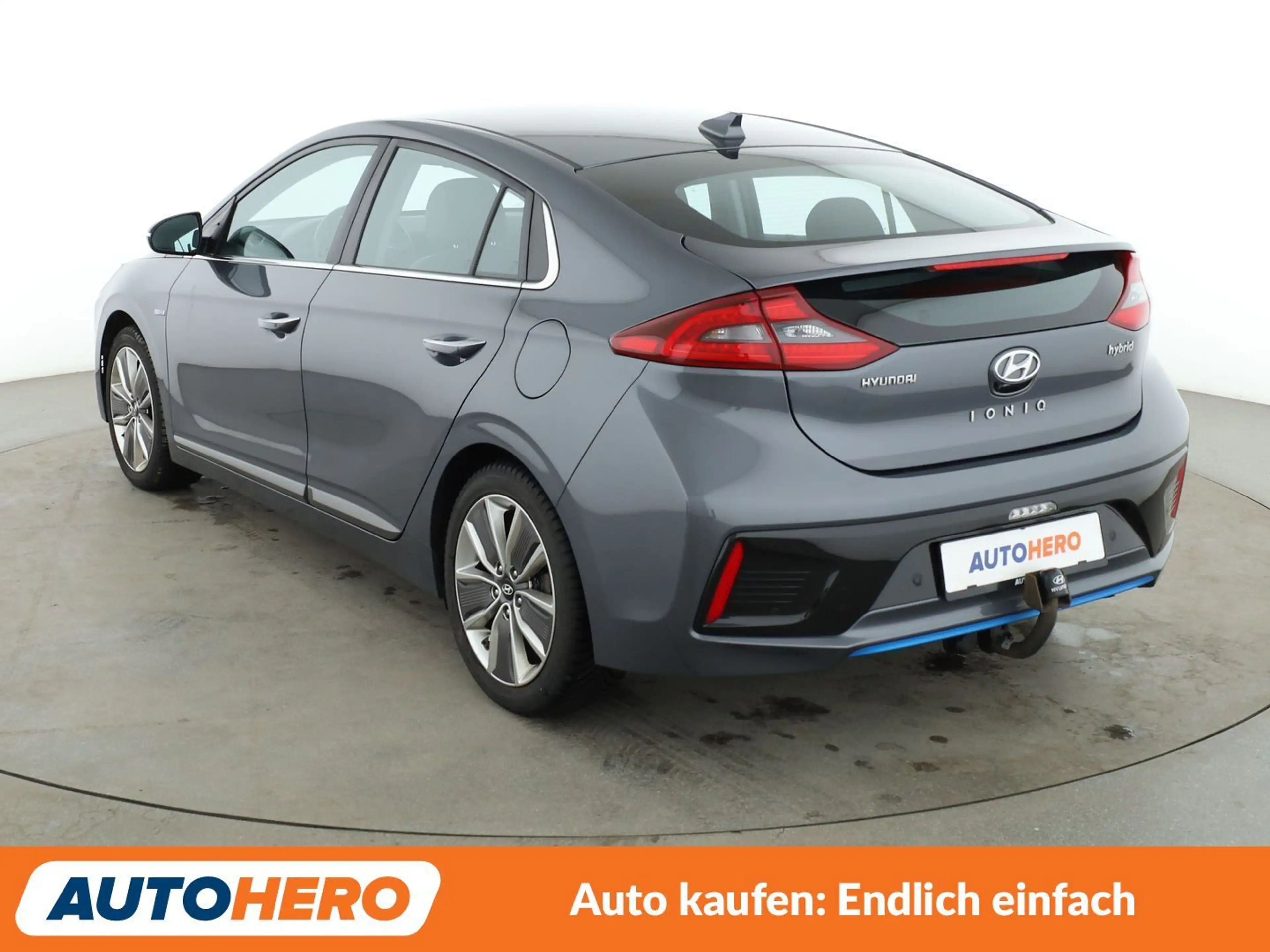 Hyundai IONIQ 1.6 Hybrid Premium Aut.*NAVI*BiXENON*CAM*SHZ*LHZ* — photo 4
