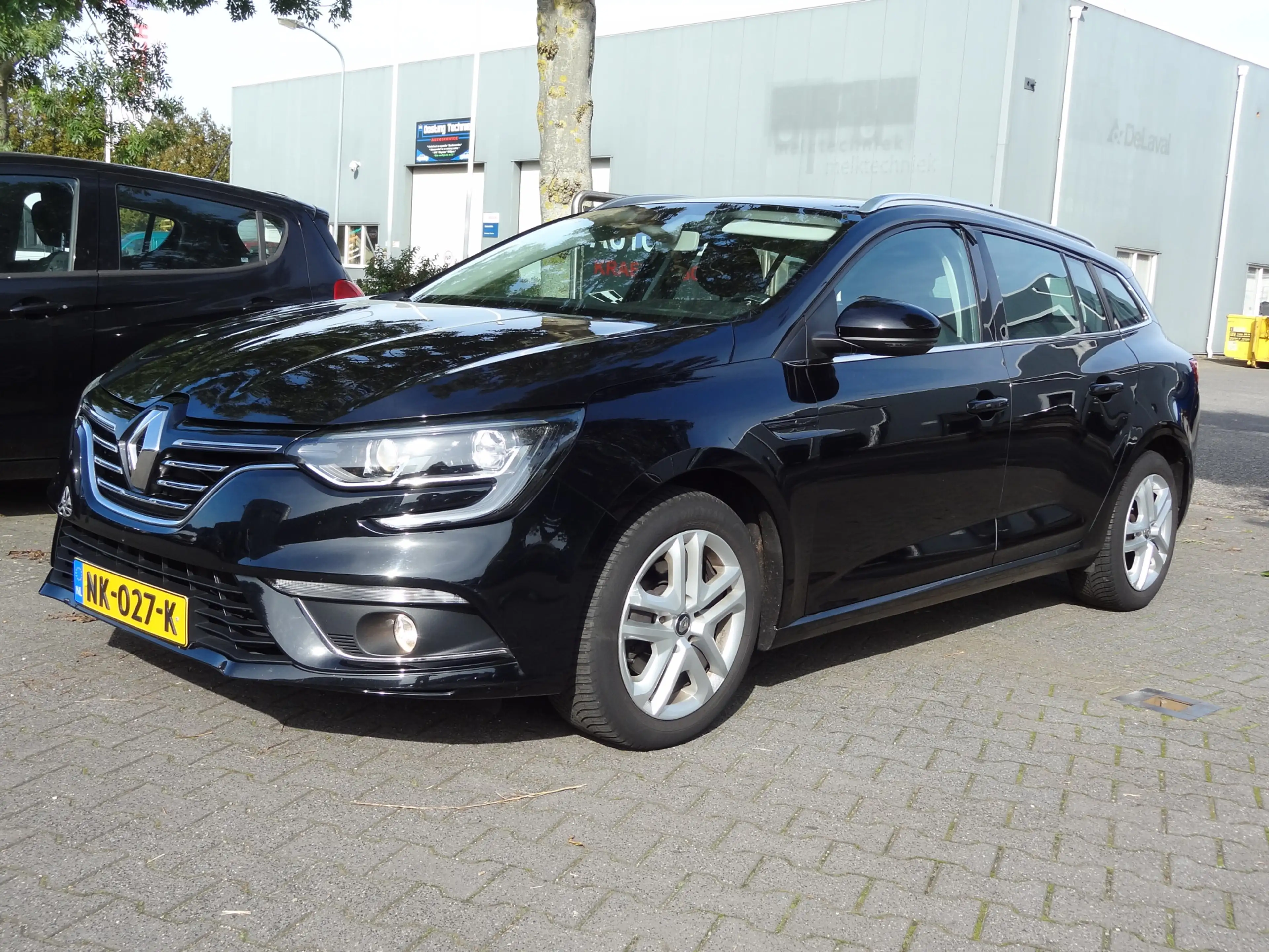 Renault Megane Estate 1.2 TCe Zen — photo 3