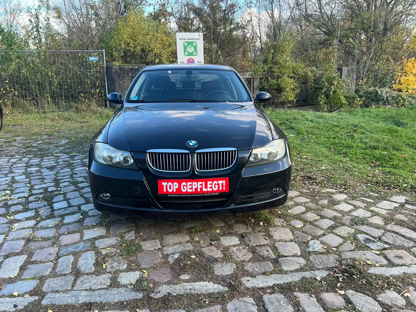 BMW 325 325i Černá - 1
