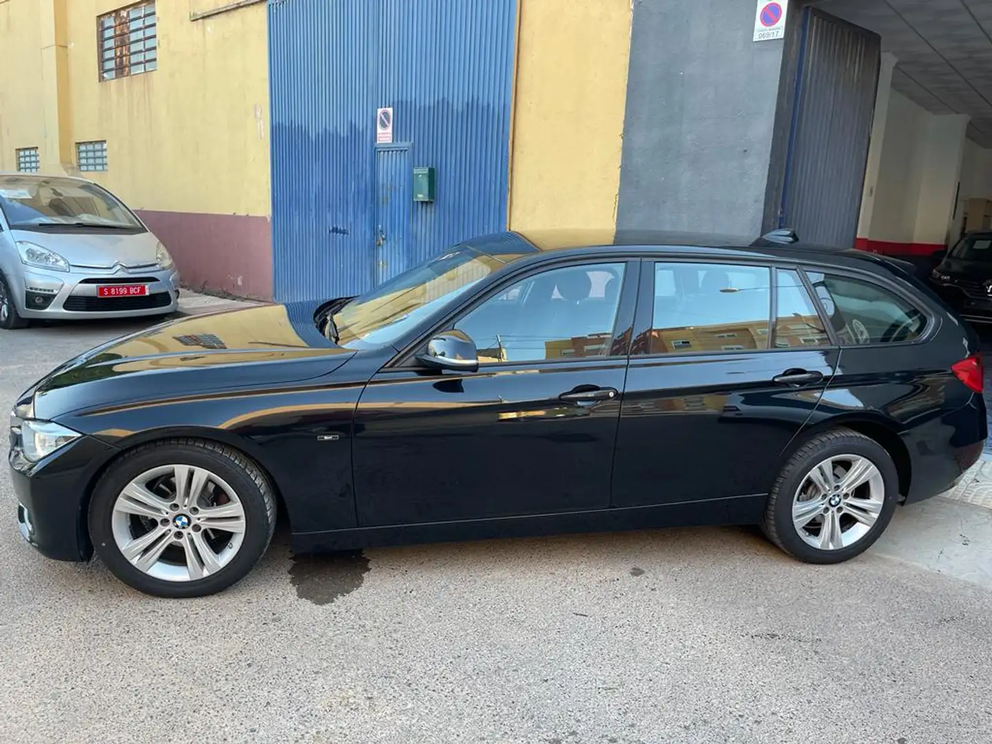 BMW 316 316dA Negro - 2