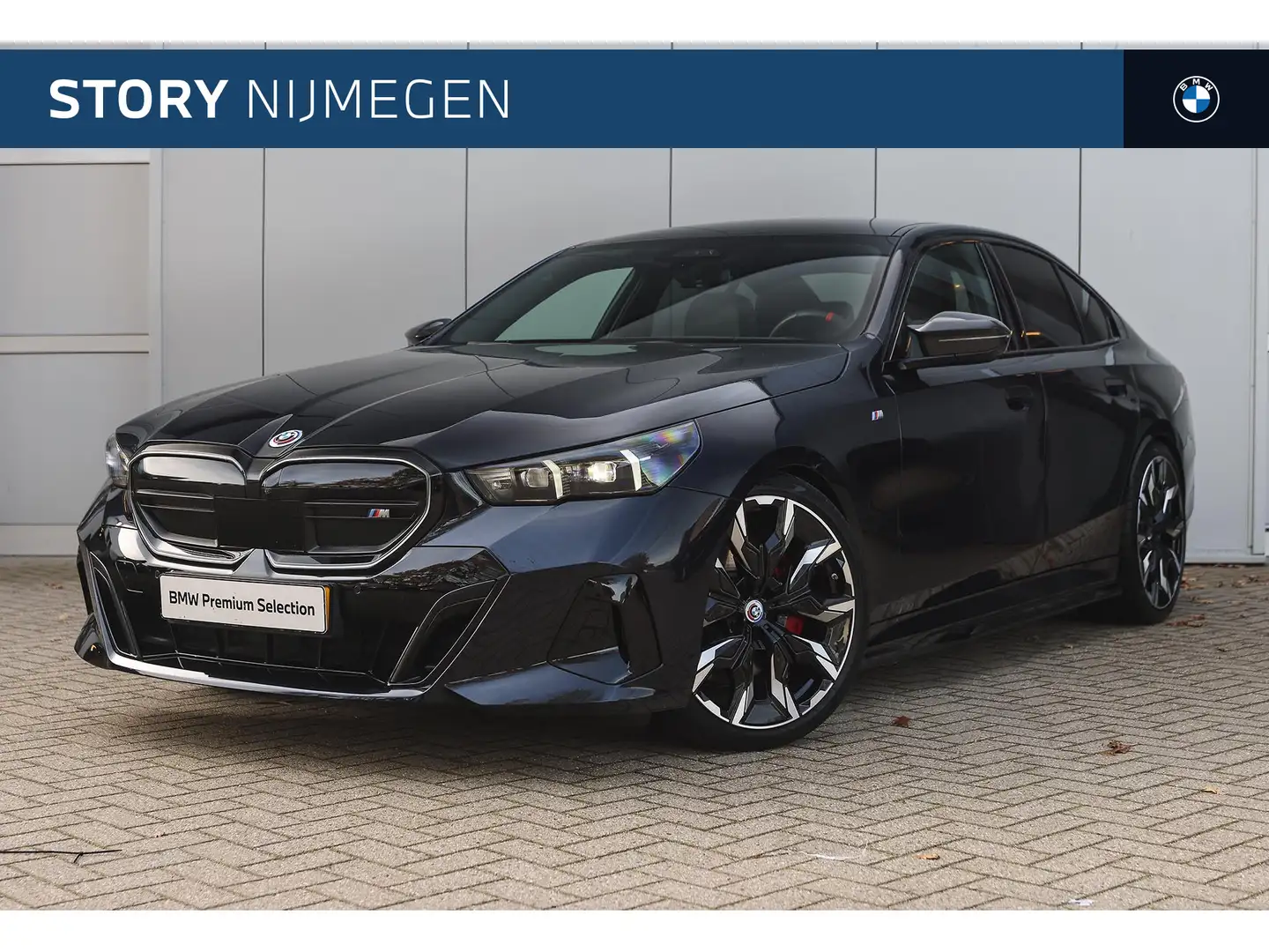 BMW i5 M60 xDrive / Panoramadak / Bowers & Wilkins / Adap Noir - 1