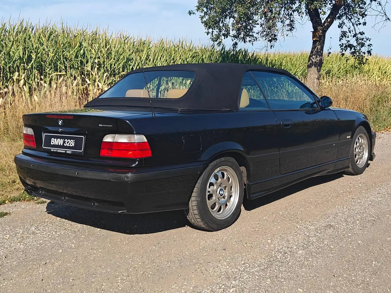BMW 328i Cabrio Sport-Edition Aut., foto 5