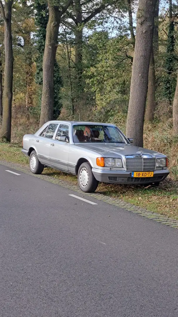 Mercedes-Benz 500 W126 500 se Zilver - 2