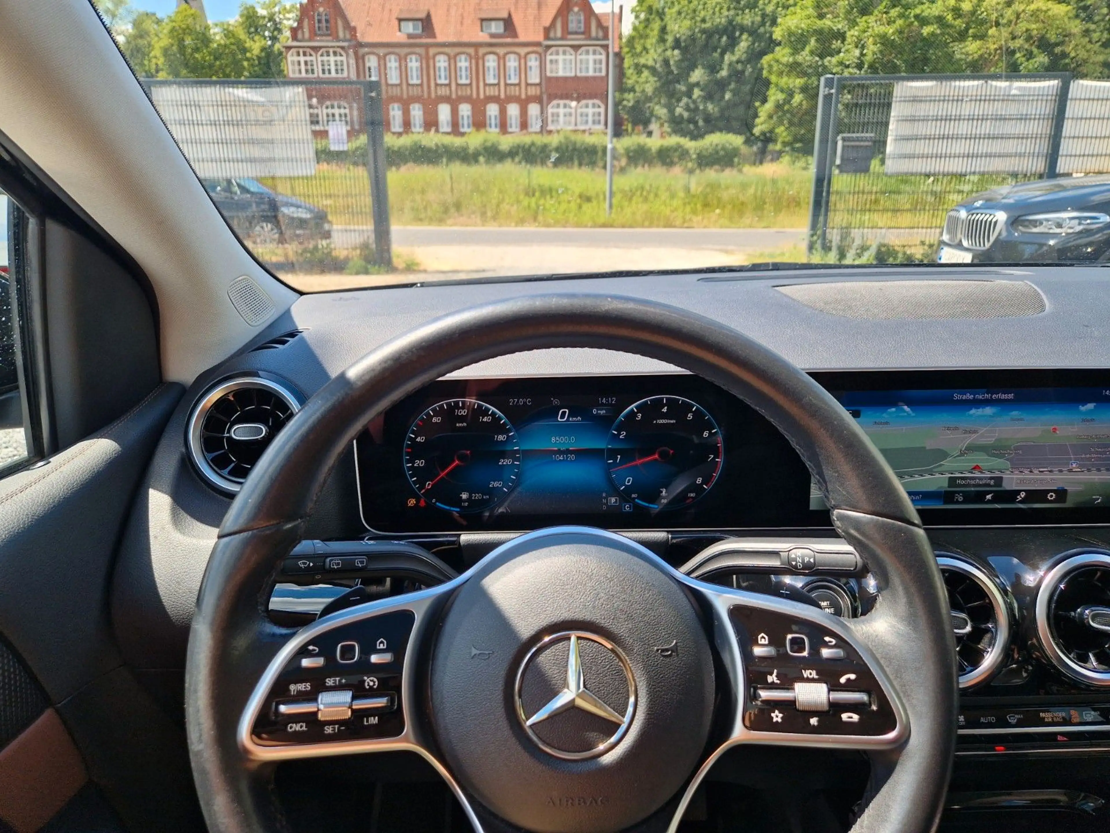 Mercedes-Benz B 250 AT Progressive PANO MBUX StdHZ KAM — photo 10