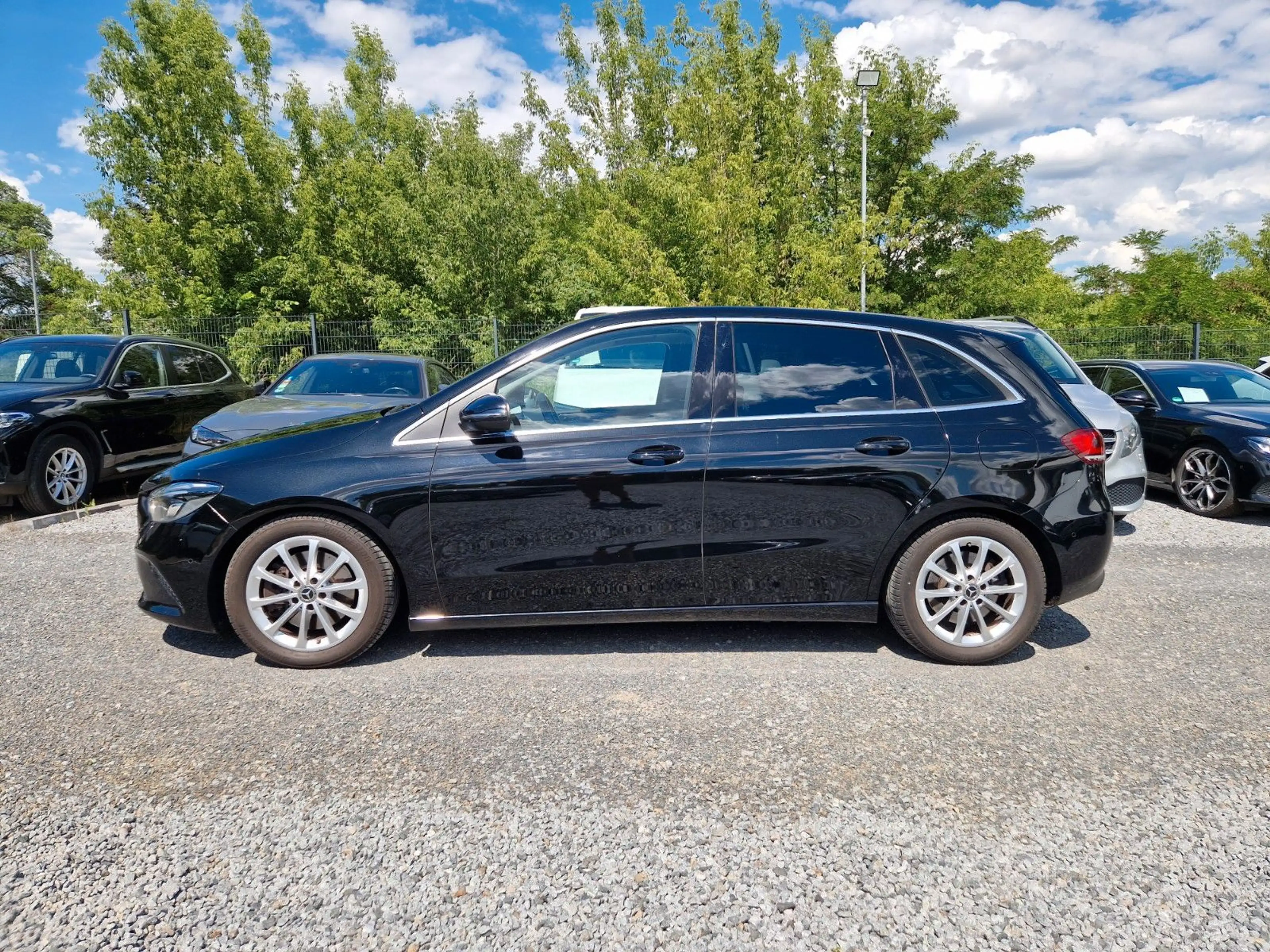 Mercedes-Benz B 250 AT Progressive PANO MBUX StdHZ KAM — photo 3