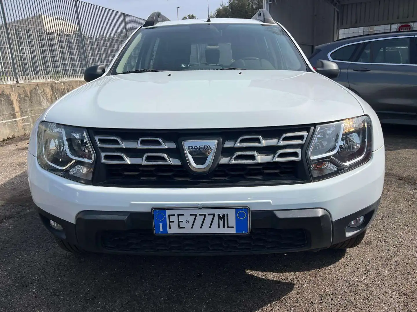 Dacia Duster Duster 1.5 dci Laureate 4x2 s Beyaz - 2