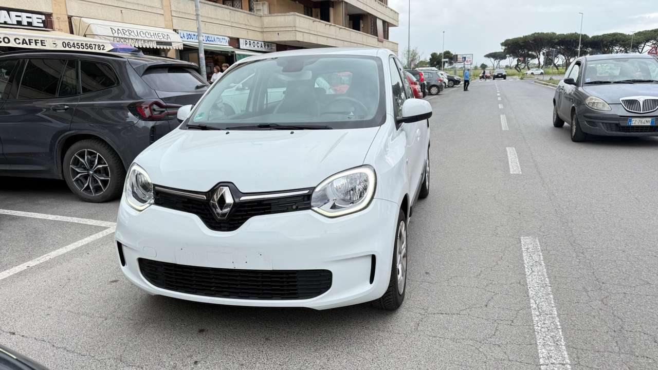Renault Twingo 65 CV LIMITEED LED NAVI BLUETOOTH PDC SEDILI RISCA