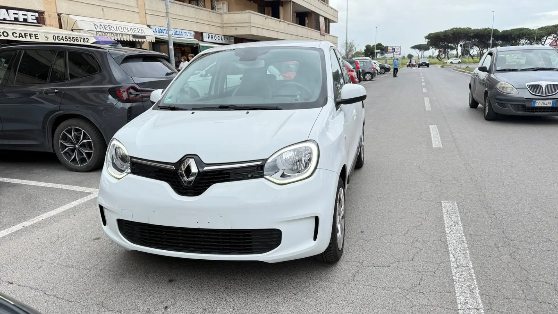 Renault Twingo 65 CV LIMITEED LED NAVI BLUETOOTH PDC SEDILI RISCA Alb - 1