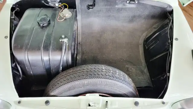 Fiat 600 view 14