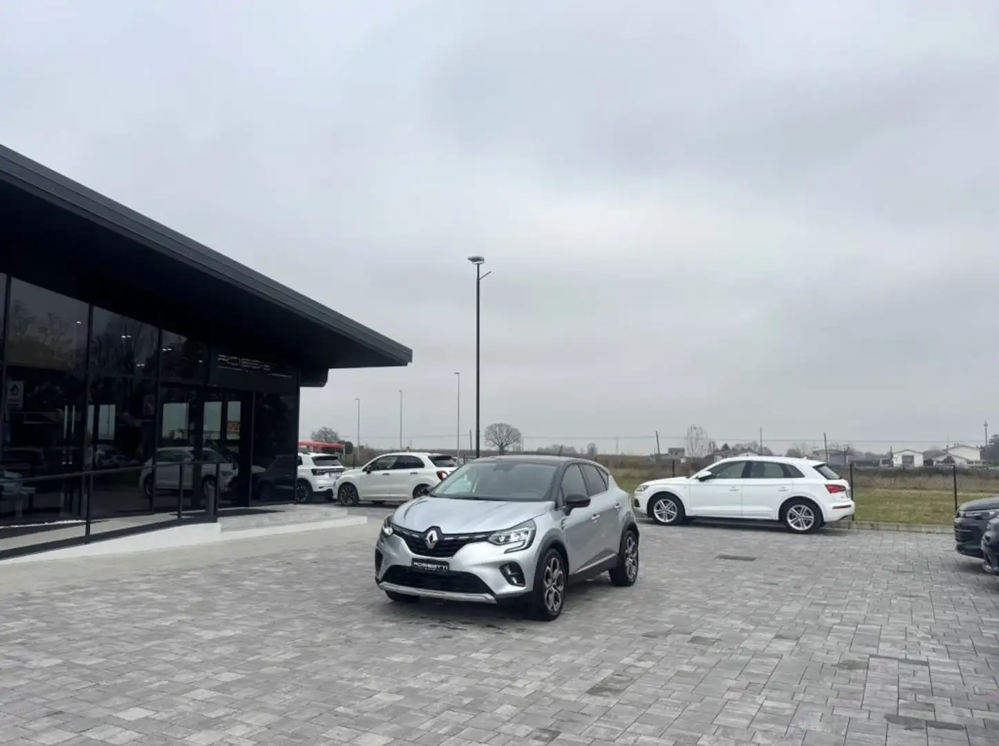 Renault Captur TCe GPL Intens ANCHE NEOPATENTATI Grigio - 1