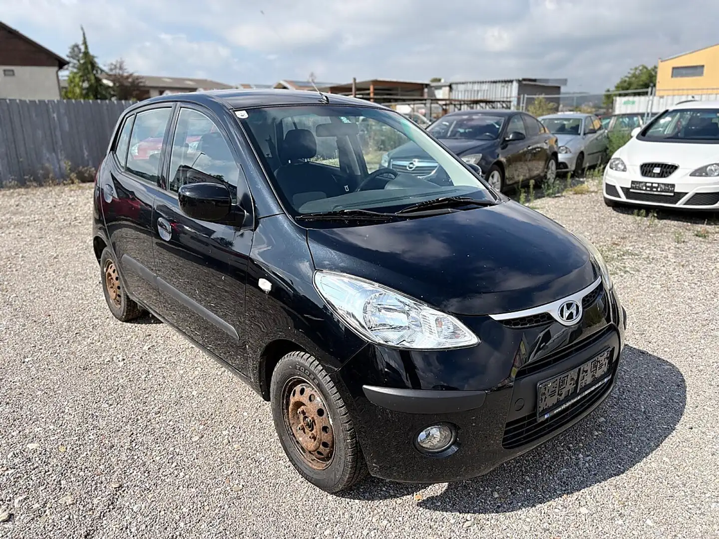 Hyundai i10 1,1 Entry Schwarz - 2
