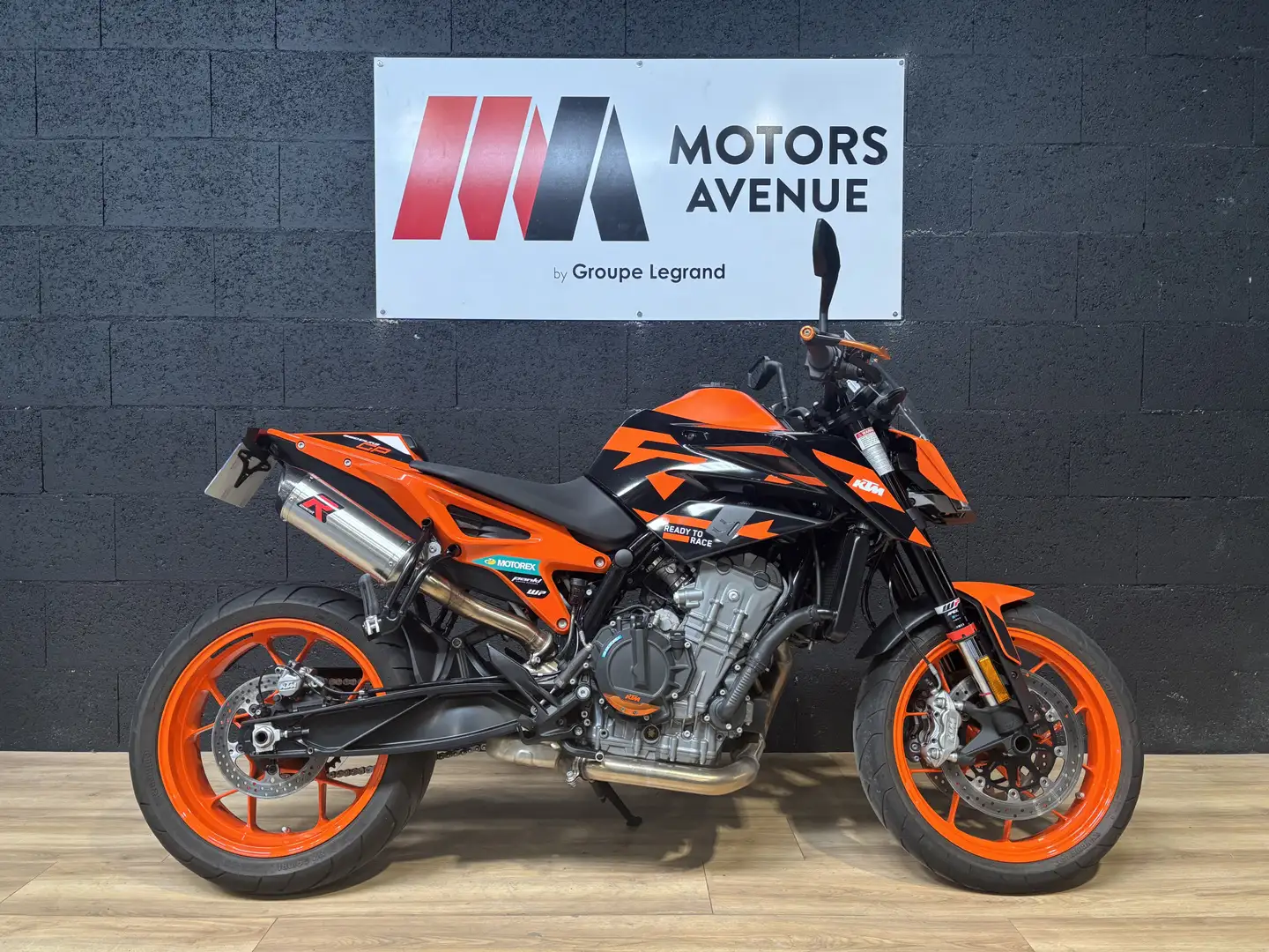 KTM 890 Duke - 2