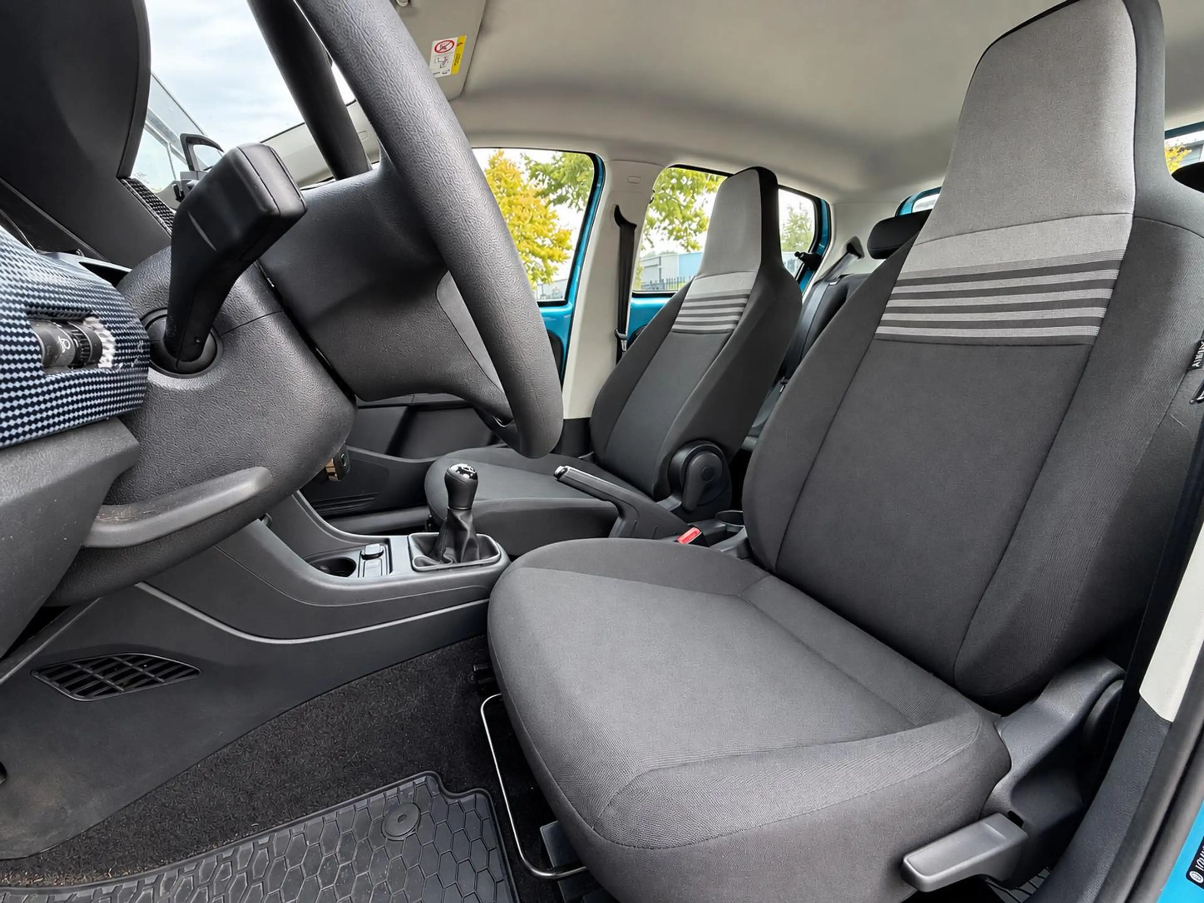 Volkswagen up! 1.0 Move Up | Stoelverwarming | Regensensor | Airc — photo 8