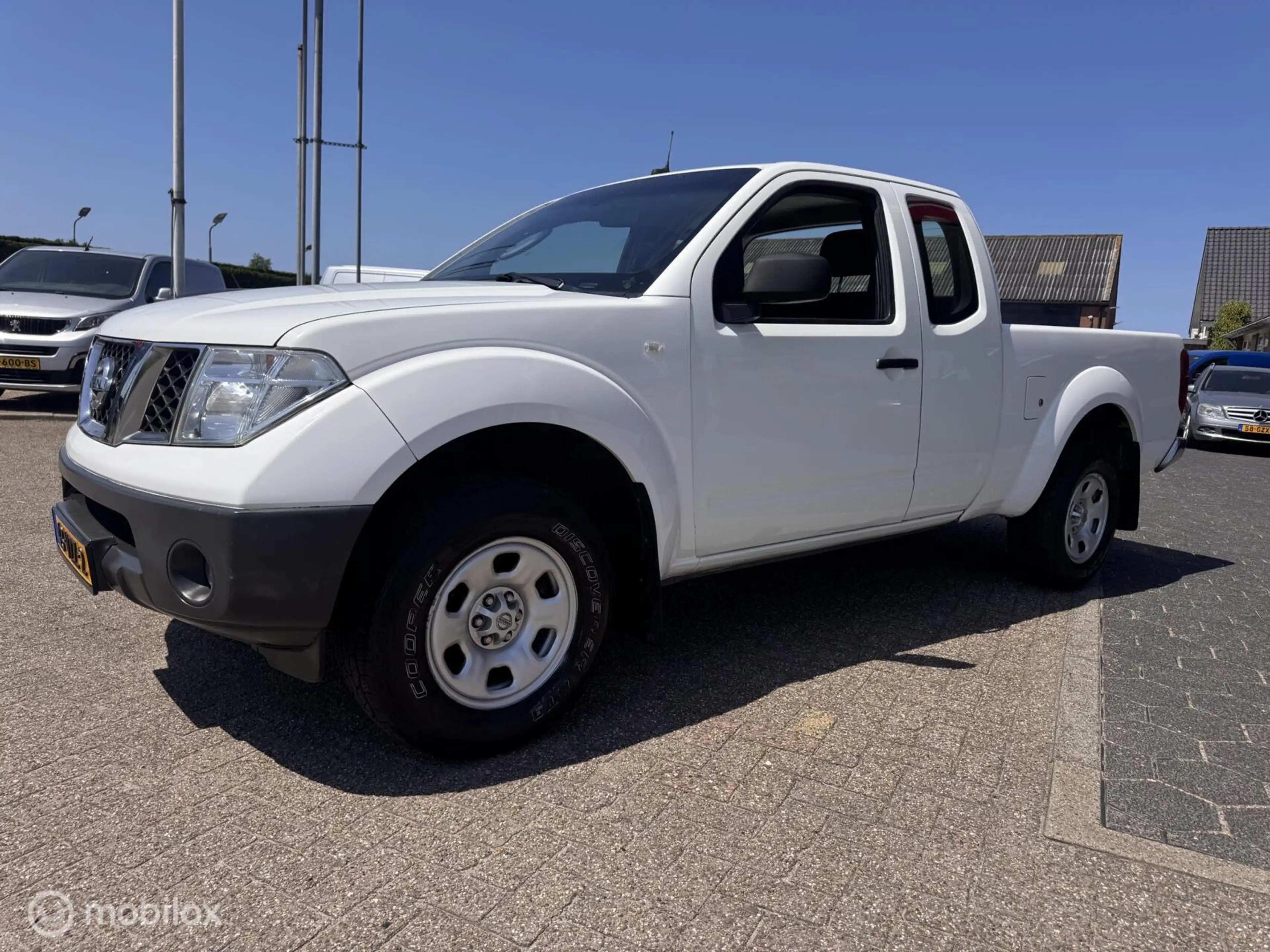 Nissan Navara 2.5 dCi XE King Cab 57800 km NAP