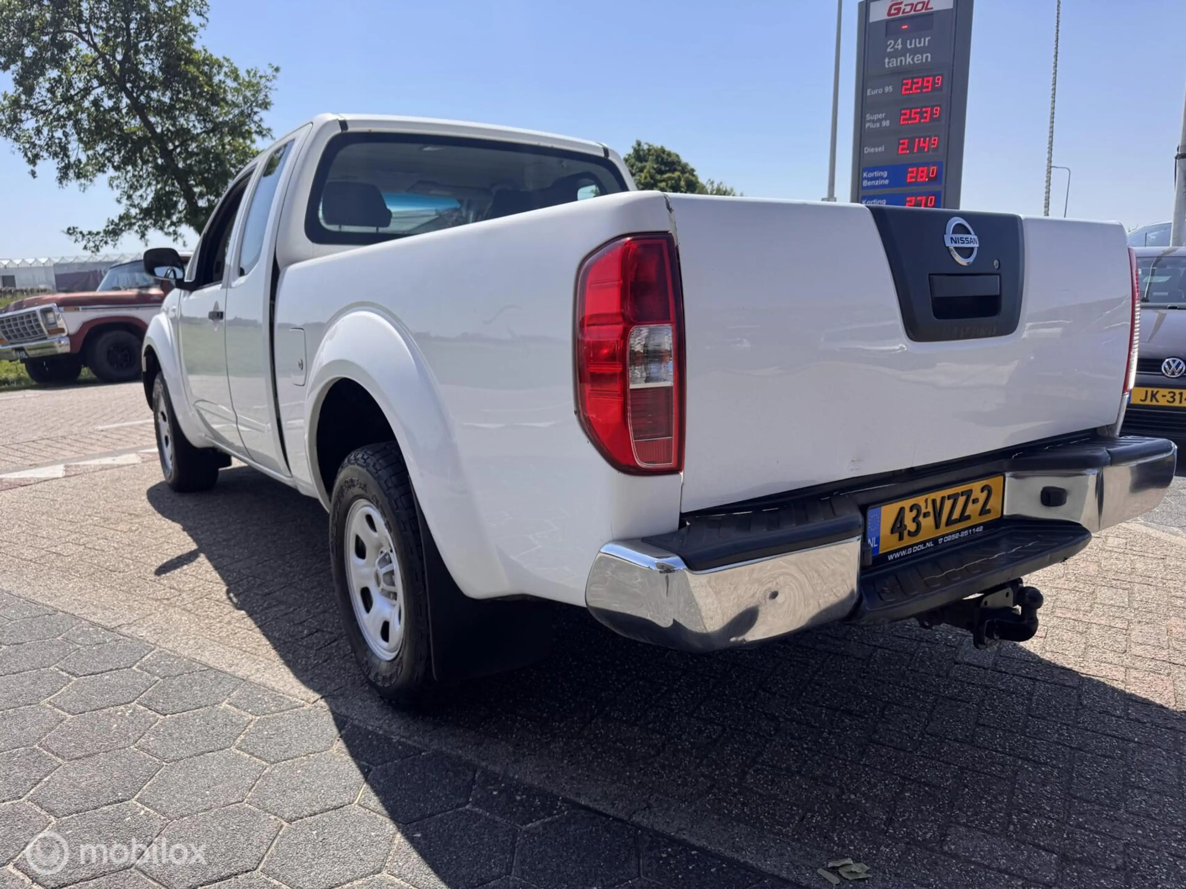 Nissan Navara 2.5 dCi XE King Cab 57800 km NAP — photo 6