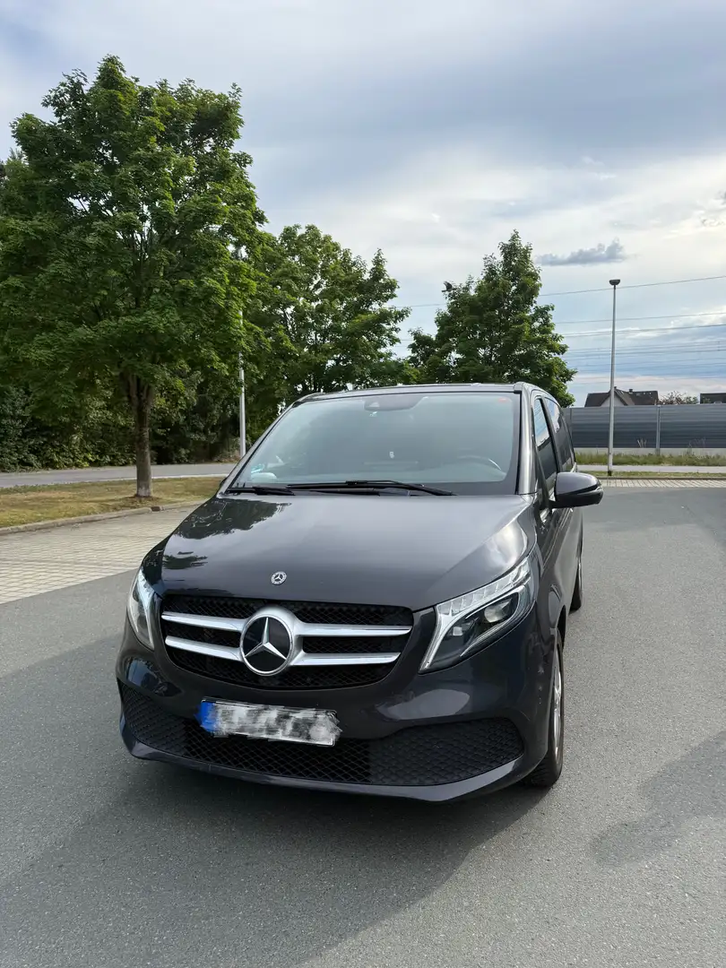Mercedes-Benz V 220 d Avantgarde Lang 8-Sitze StHz ACC LED Carplay Schwarz - 2