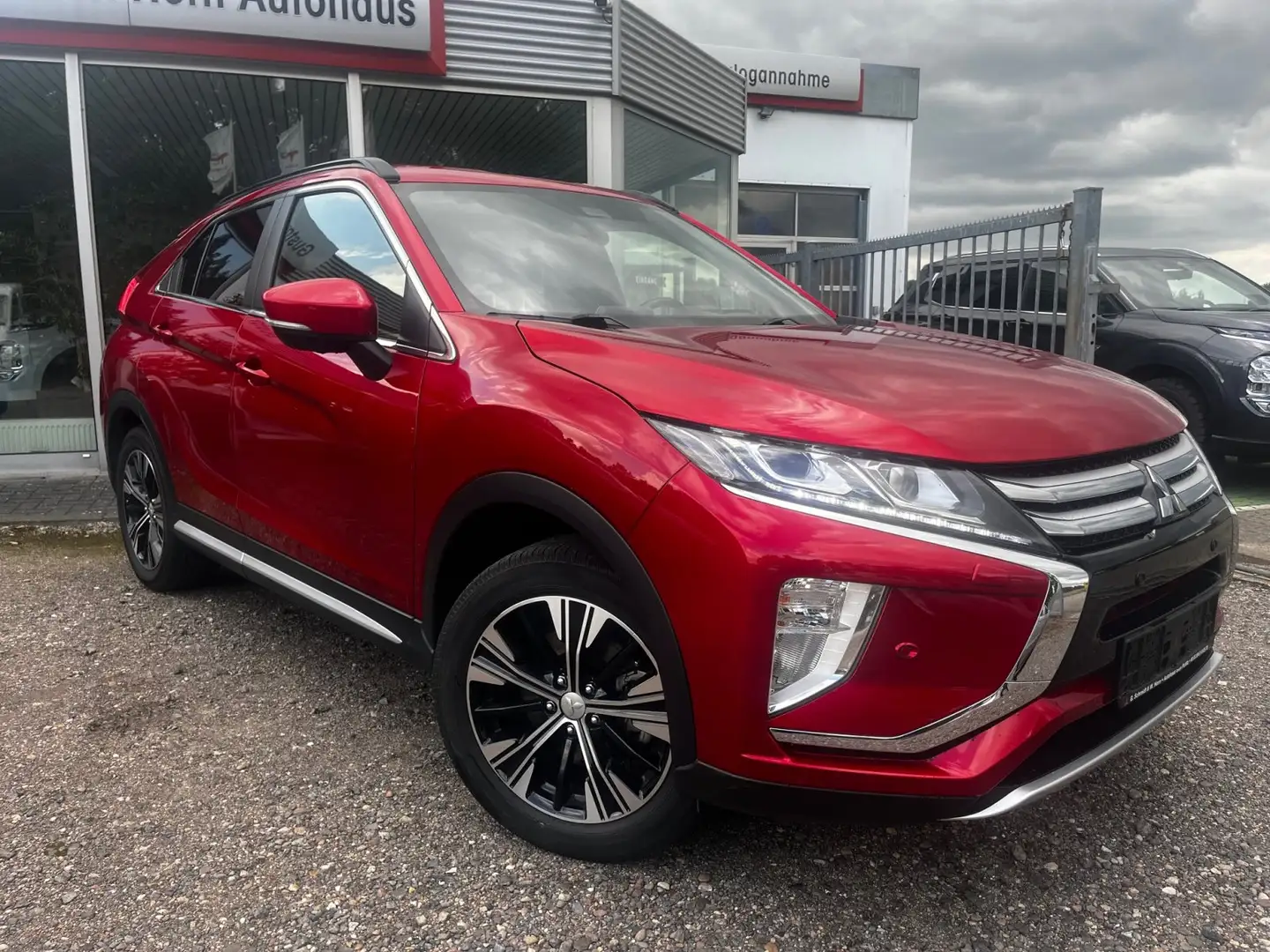 Mitsubishi Eclipse Cross 1.5 T-MIVEC Intro Edition 2WD Rouge - 2