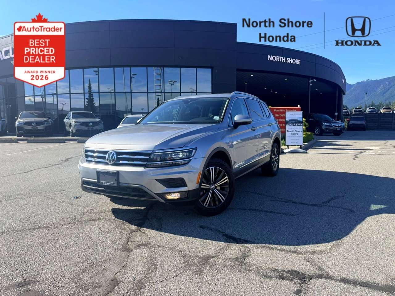 2020 Volkswagen Tiguan Highline 2.0T 8sp at w/Tip 4M Dilawri Certified |