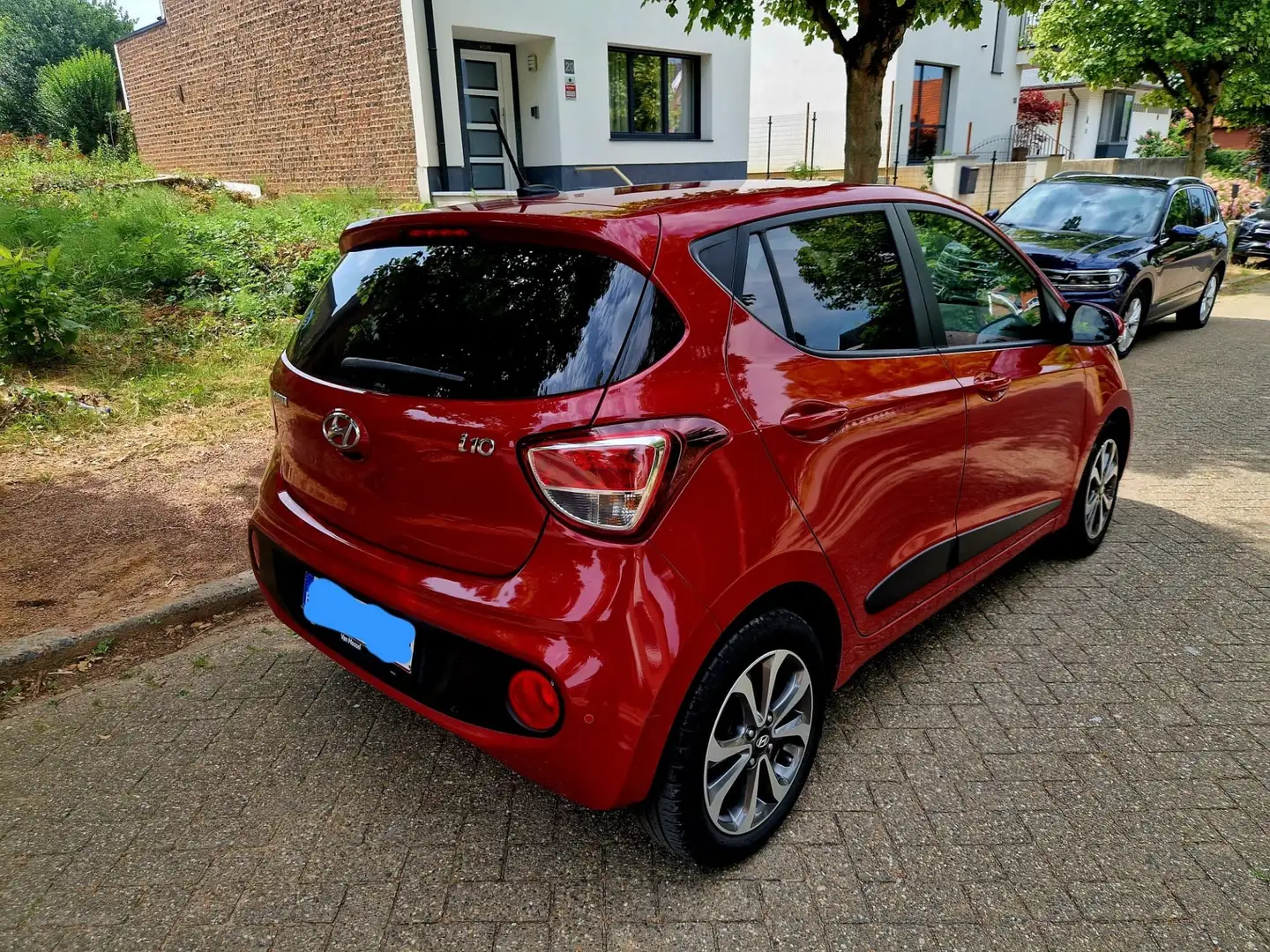 Hyundai i10 1.0i Sky - 2