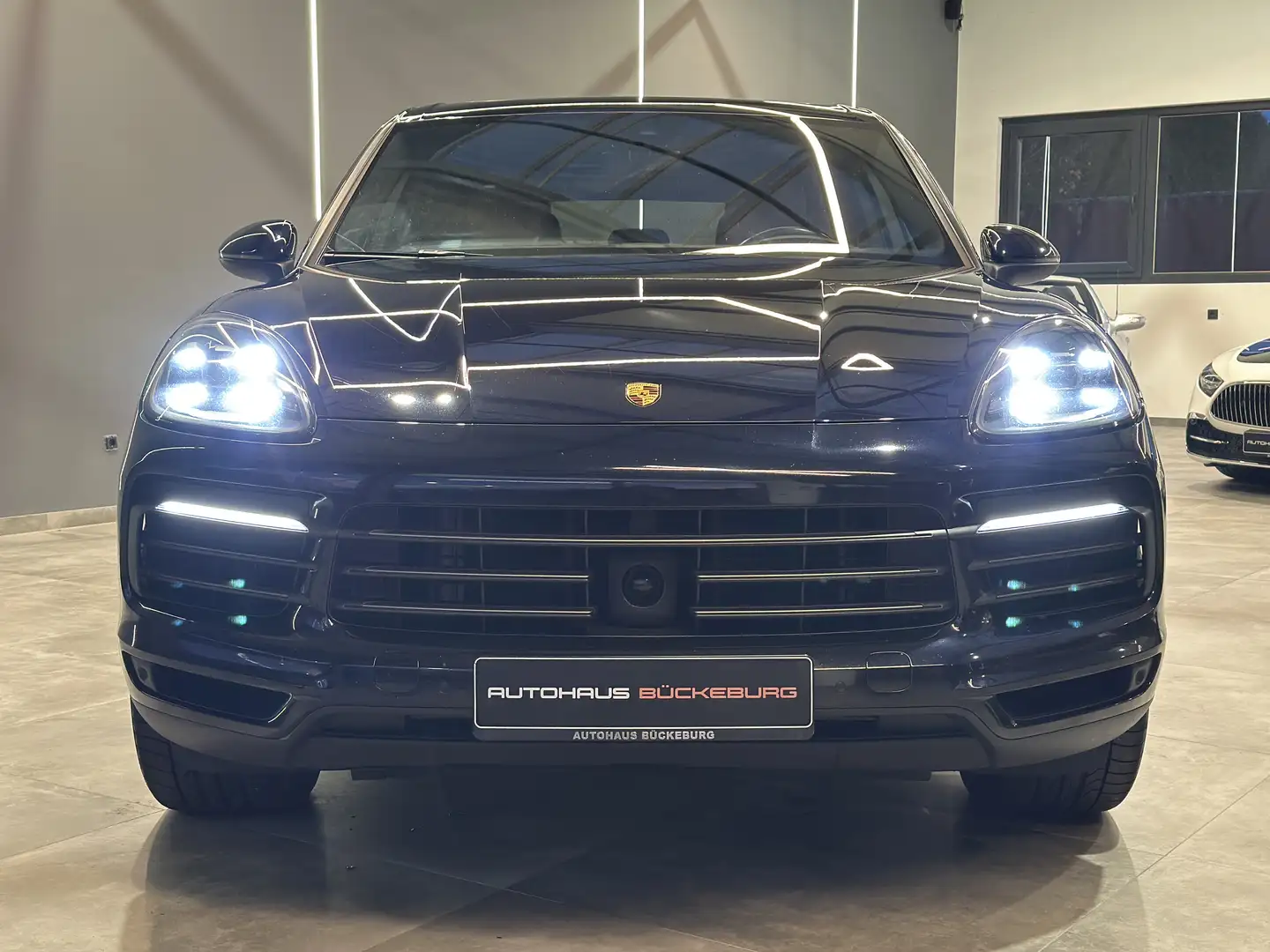 Porsche Cayenne Platinum Edition Blau - 2