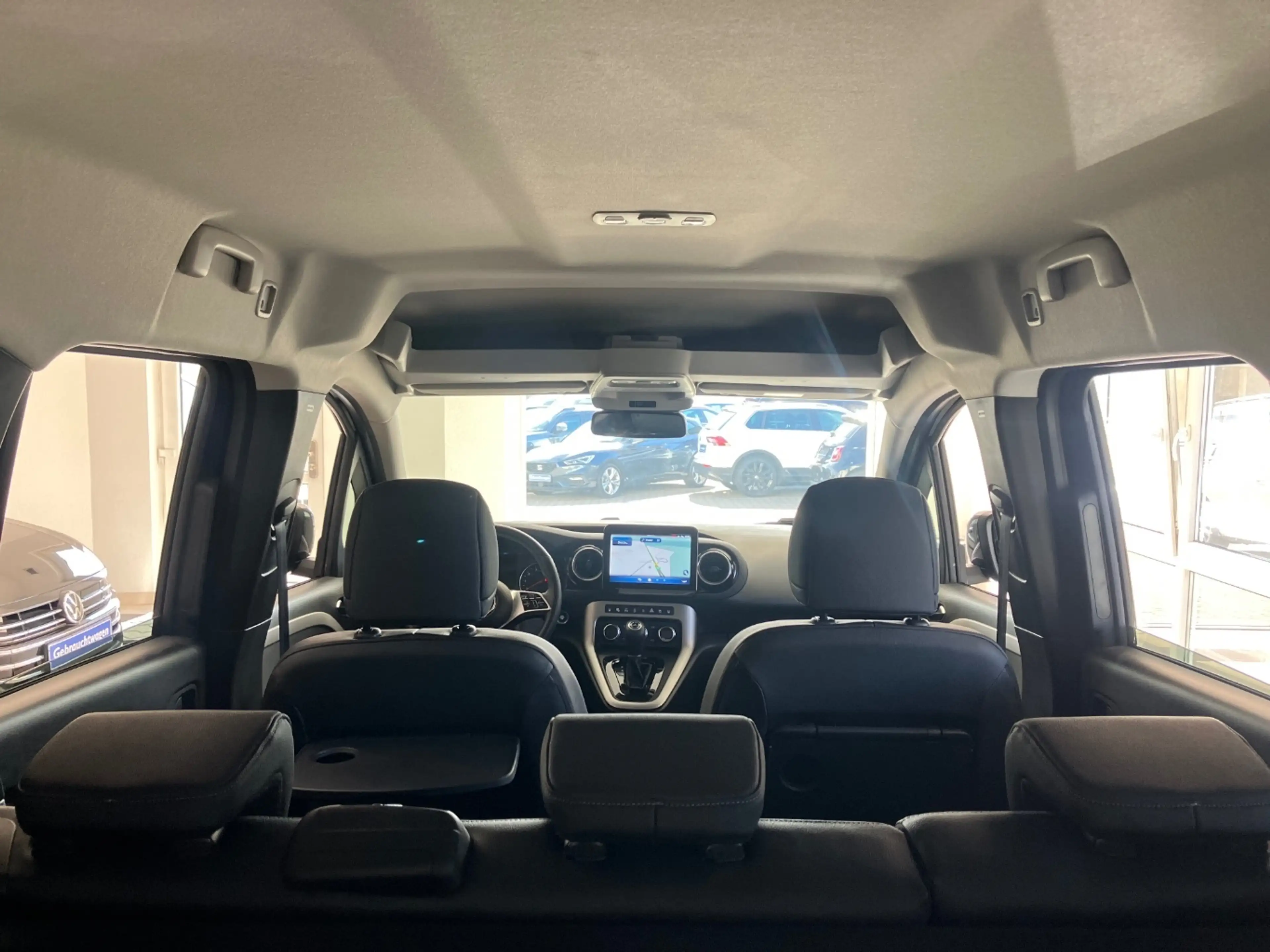 Mercedes-Benz T-Class Progressive Edition MBUX-Multimedia — photo 10