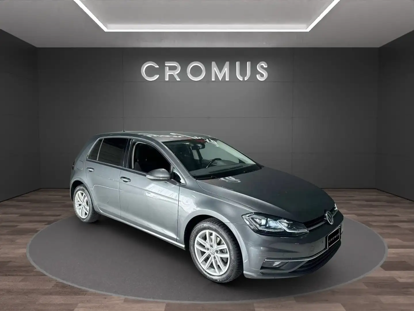 Volkswagen Golf 5p 1.6 tdi Executive 115cv - 2