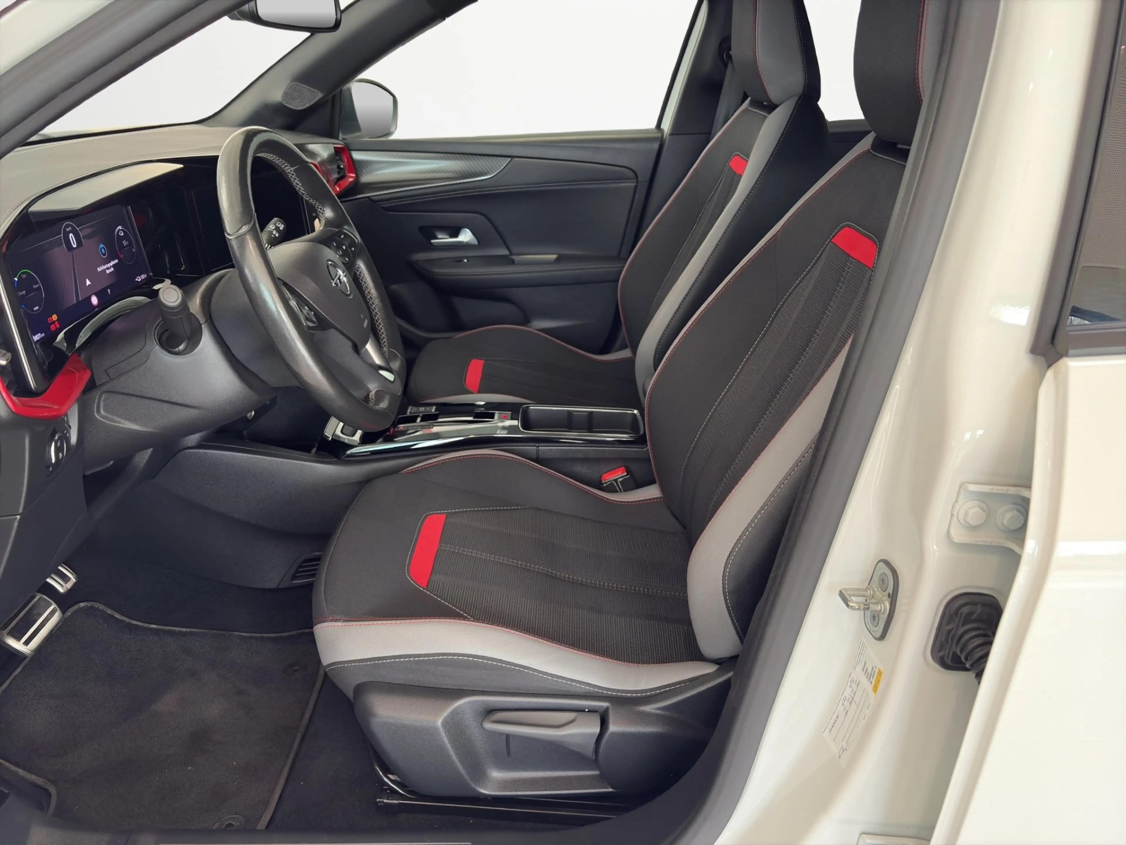 Opel Mokka-E Elektromotor 50kWh Euro 6d -1Phasig 100 kW — photo 10