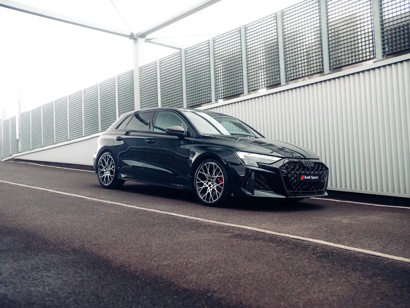 Audi RS3 Sportback 2.5 TFSI quattro | Adaptief onderstel | Noir - 1