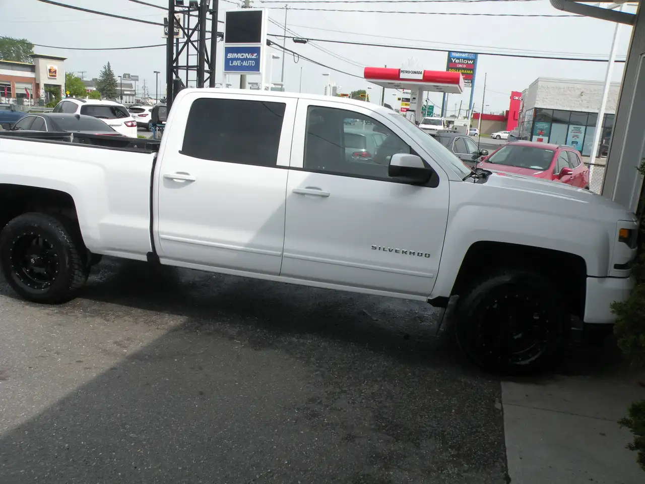 Chevrolet Silverado 1500 снимка Chevrolet Silverado 1500