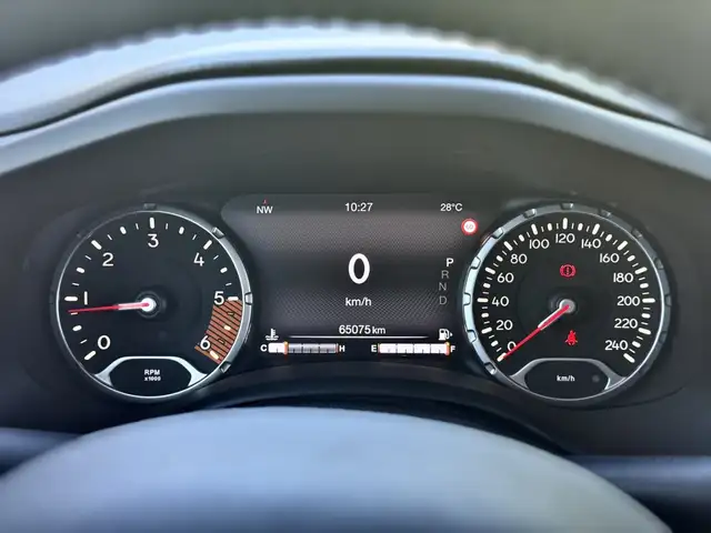 Jeep Renegade view 15