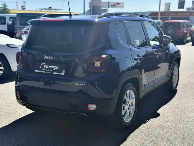 Jeep Renegade view 8