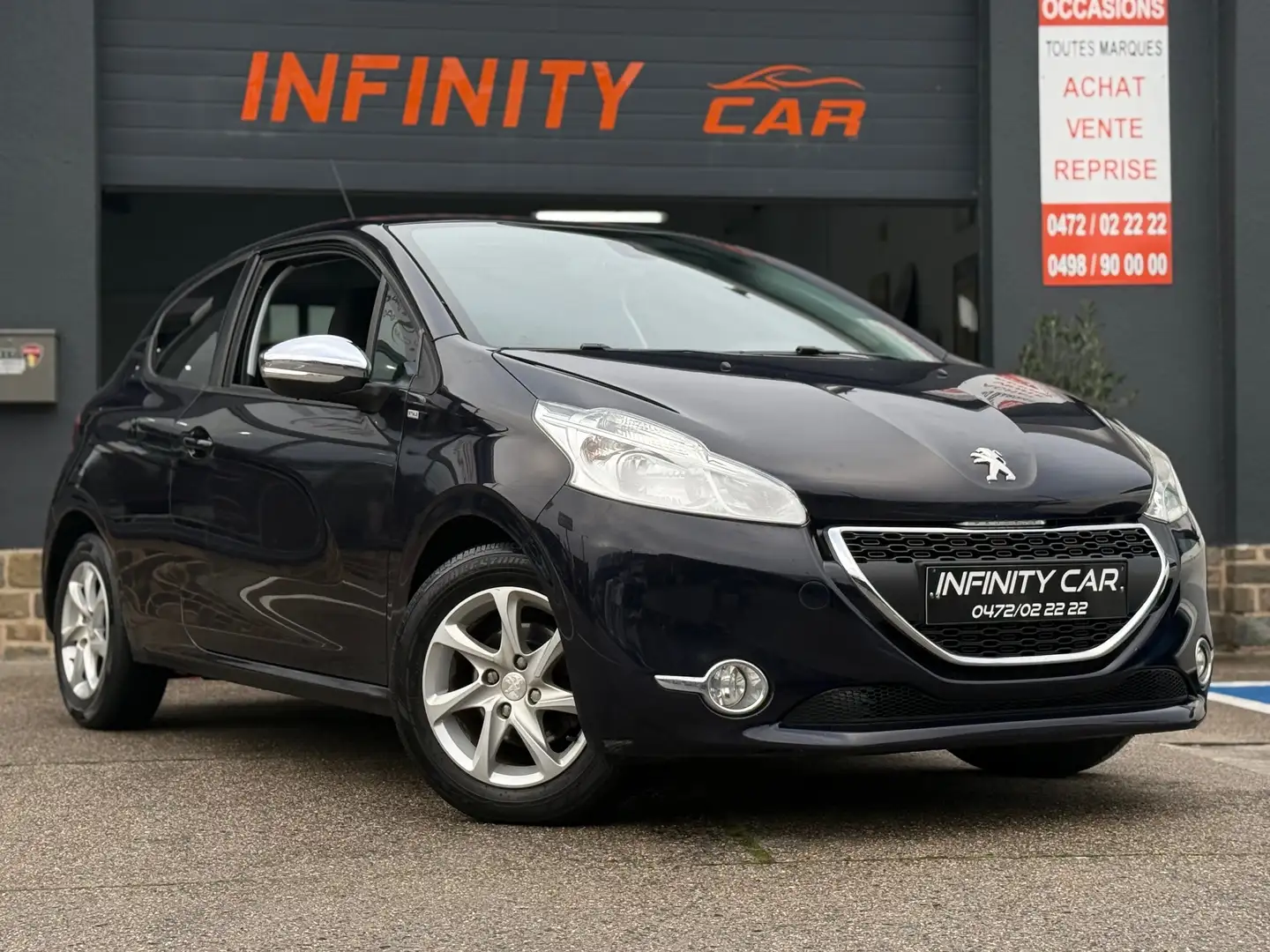 Peugeot 208 208 1.6 e-HDi Allure STT Zwart - 1