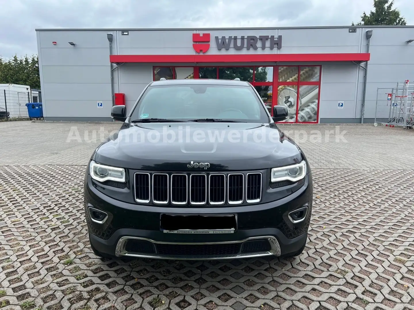 Jeep Grand Cherokee 3.0 CRD Limited Schwarz - 2