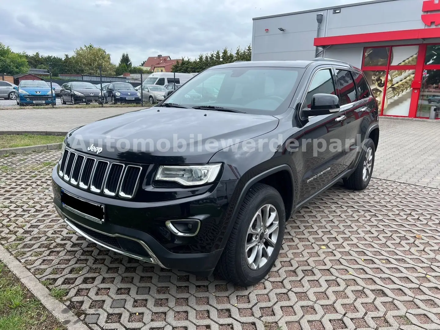 Jeep Grand Cherokee 3.0 CRD Limited Schwarz - 1