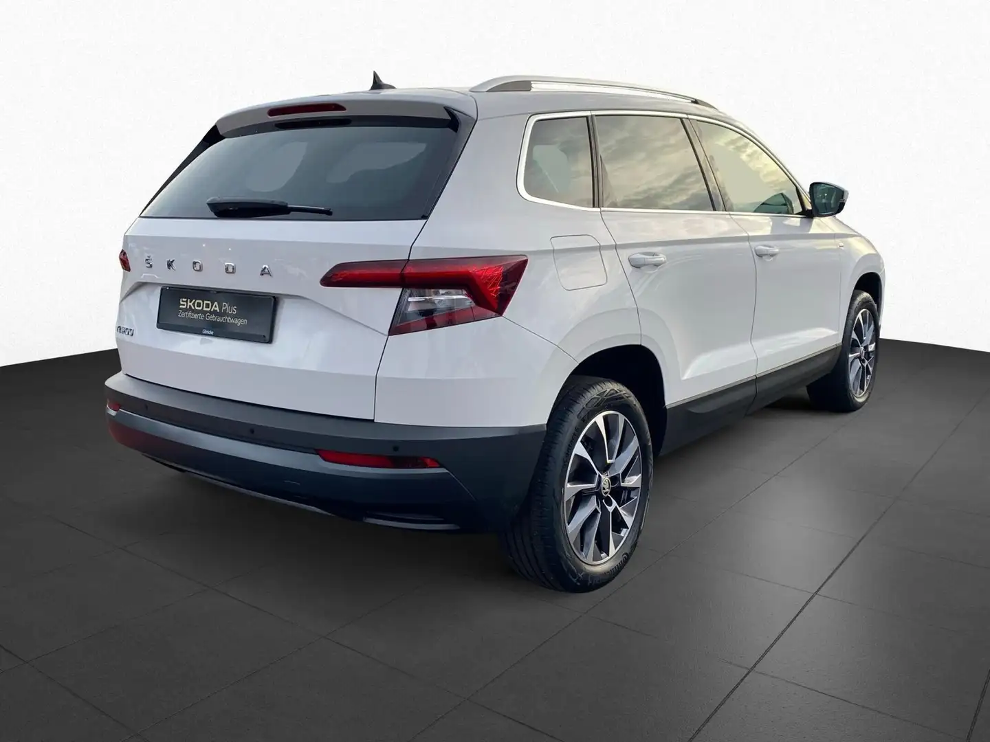 Skoda Karoq 1.0TSI Drive 125 Klima LED SmartLink Sitzh Weiß - 2