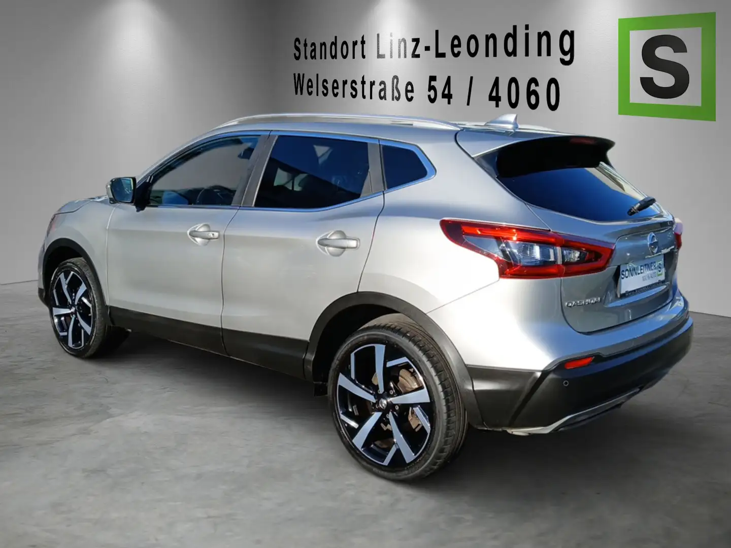 Nissan Qashqai QASHQAI Tekna 1.3 DIG-T 140 6MT PGD Silber - 2