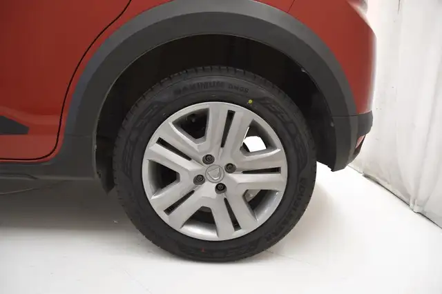 Dacia Sandero view 6