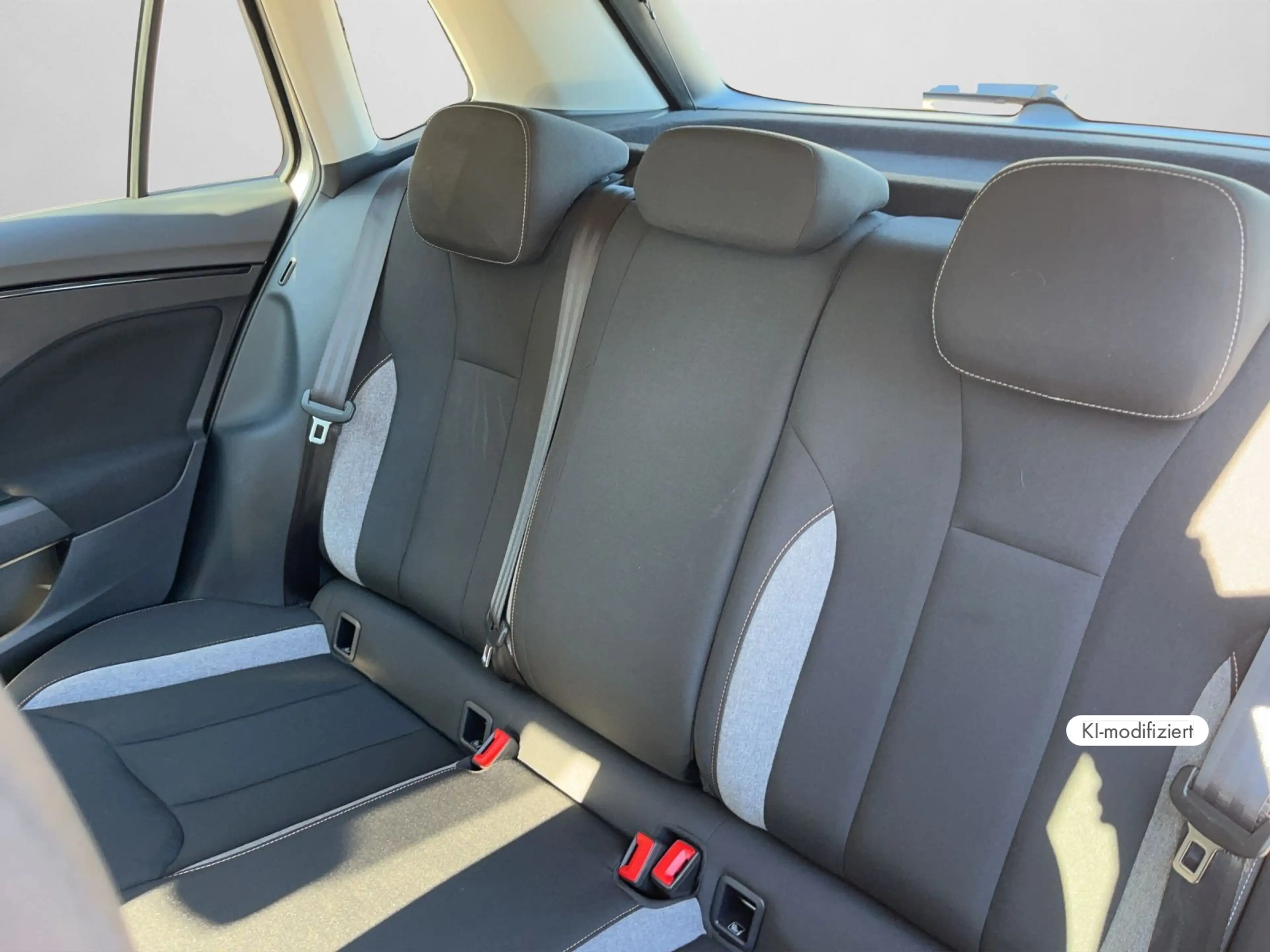 Skoda Kamiq Selection 1.0 TSI SHZ RFK ACC AHK LED DAB — photo 14