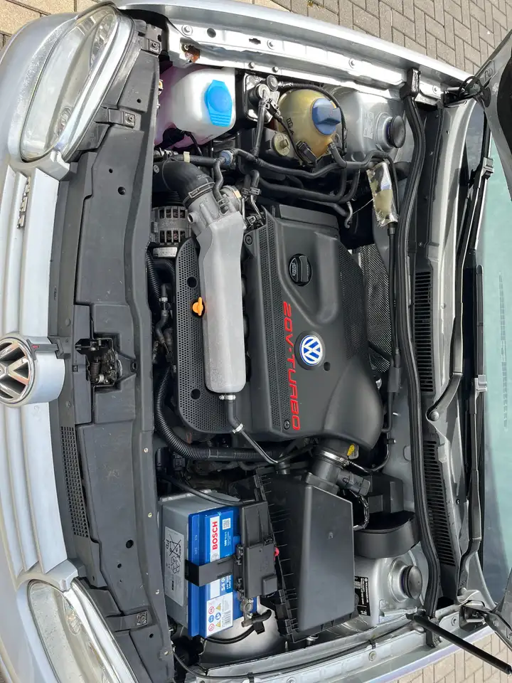 Volkswagen Golf 1.8-5V Turbo GTI, foto 9