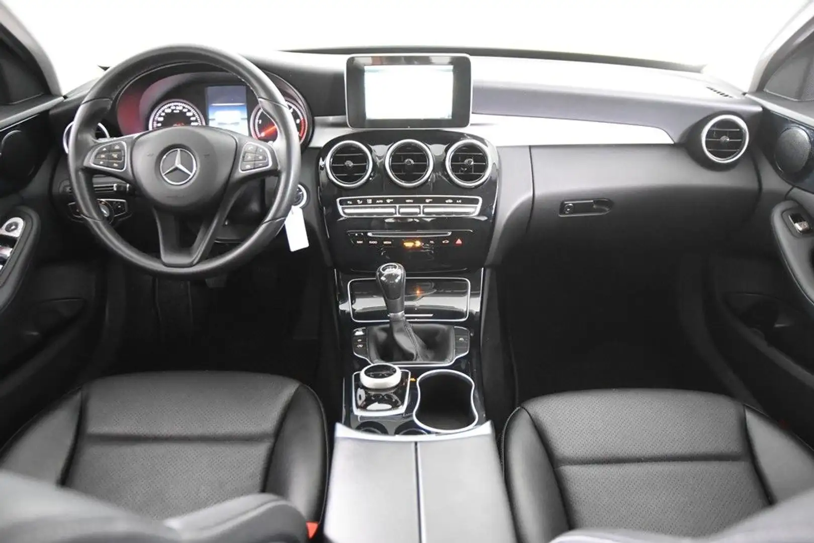 Mercedes-Benz C 180 d Limosine *Leder*Navi*Park ass.* Grau - 2