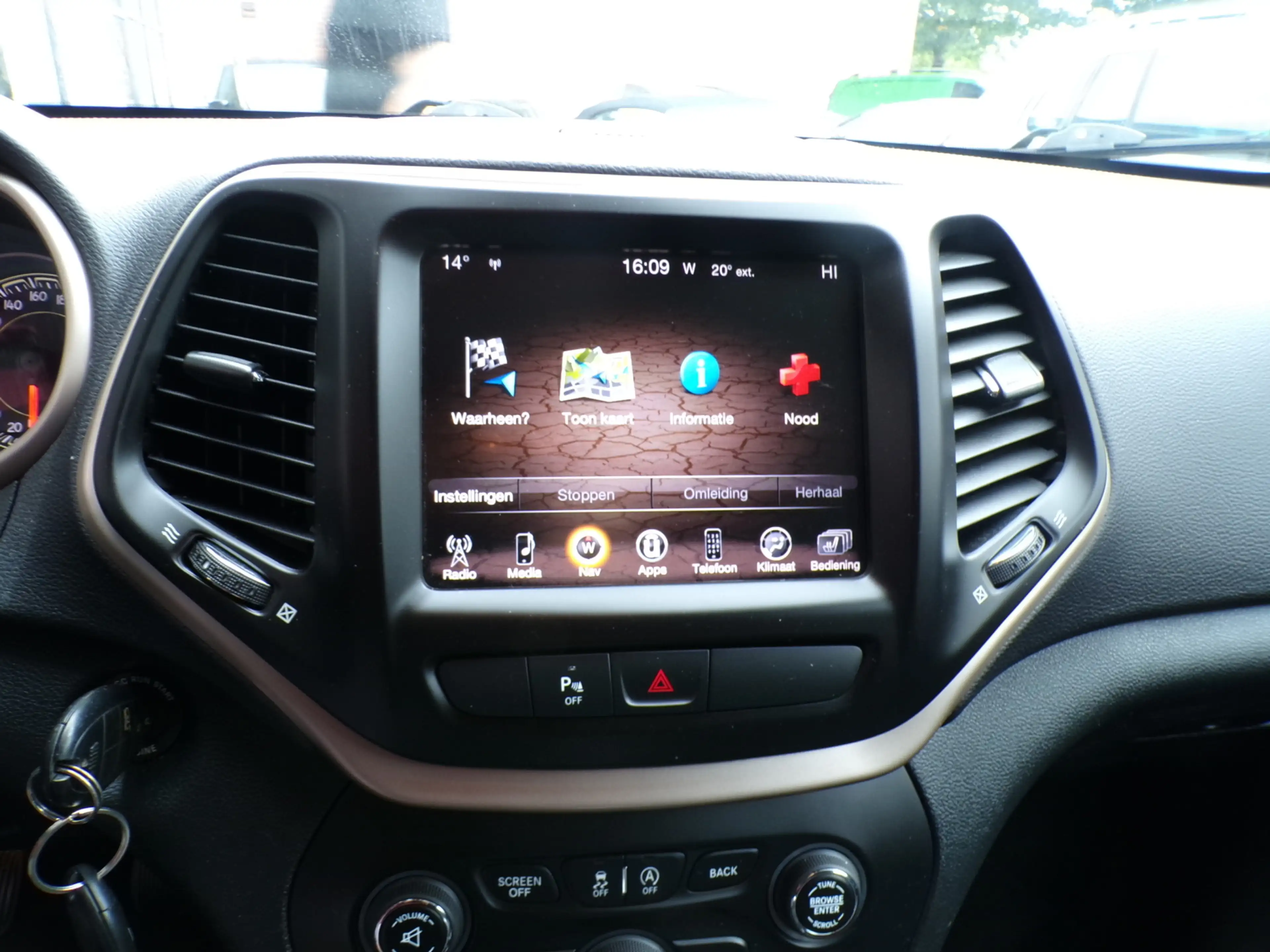 Jeep Cherokee 2.0 Longtitude TOP STAAT EN VEEL EXTRA'S! — photo 15