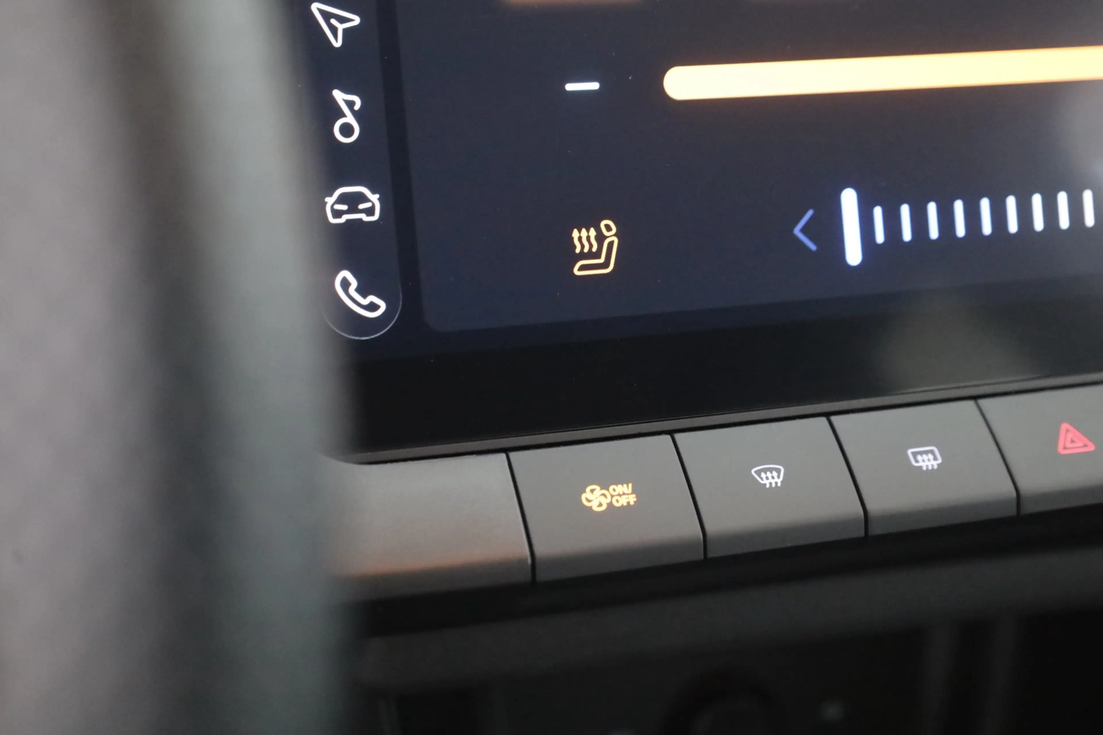 MG ZS 1.5 VTi-Tech Comfort LED Navi 360° — photo 26