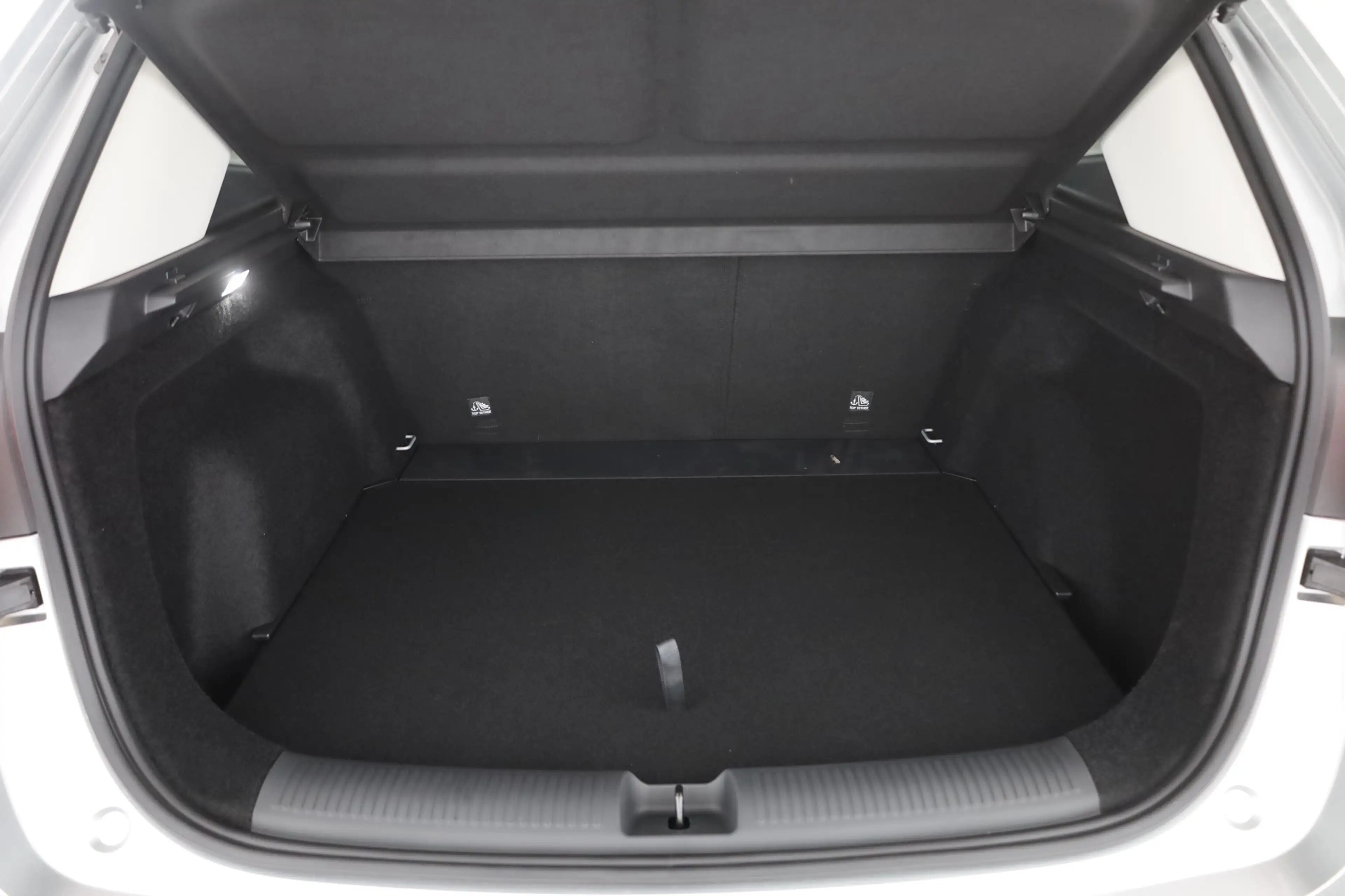 MG ZS 1.5 VTi-Tech Comfort LED Navi 360° — photo 24
