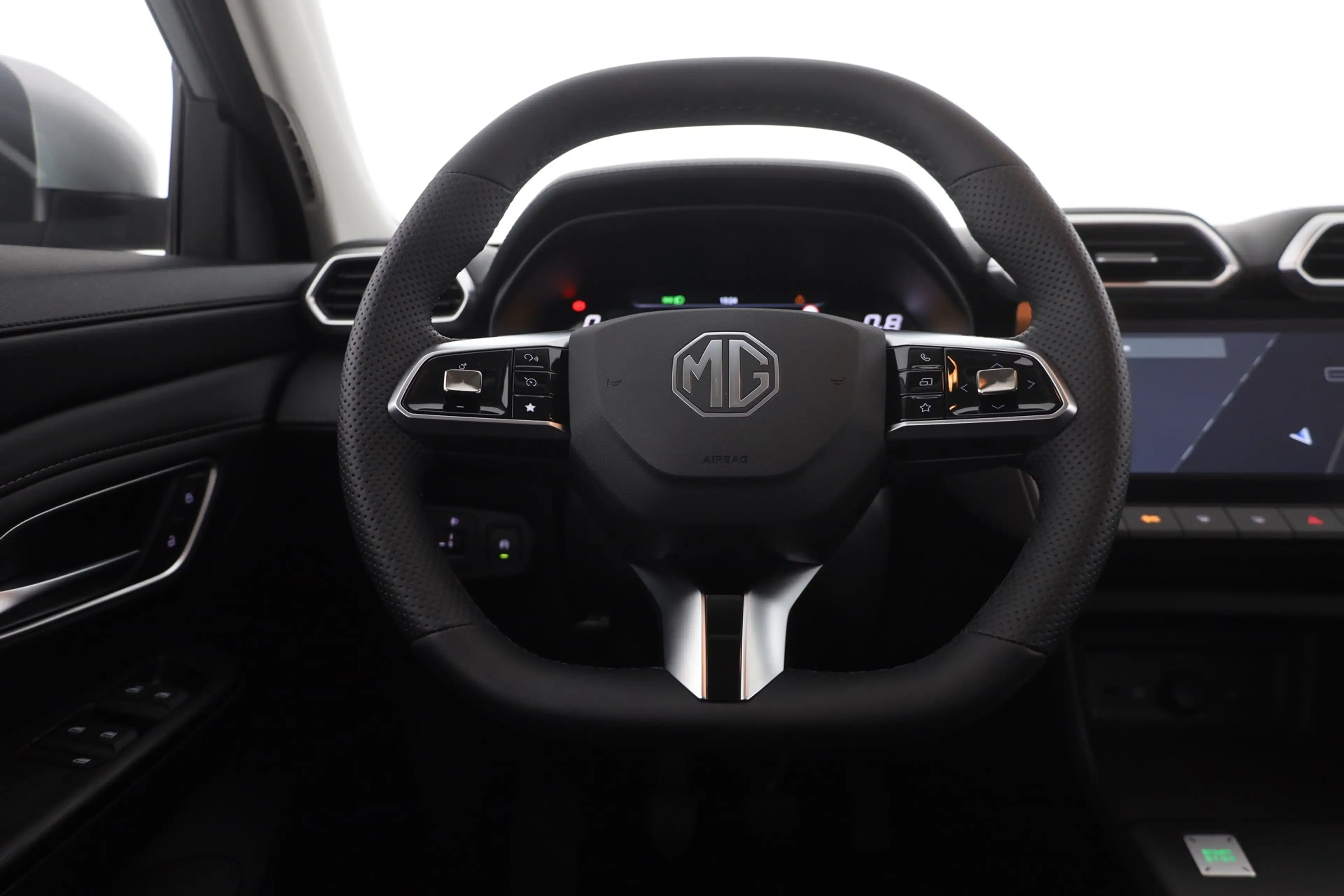 MG ZS 1.5 VTi-Tech Comfort LED Navi 360° — photo 14