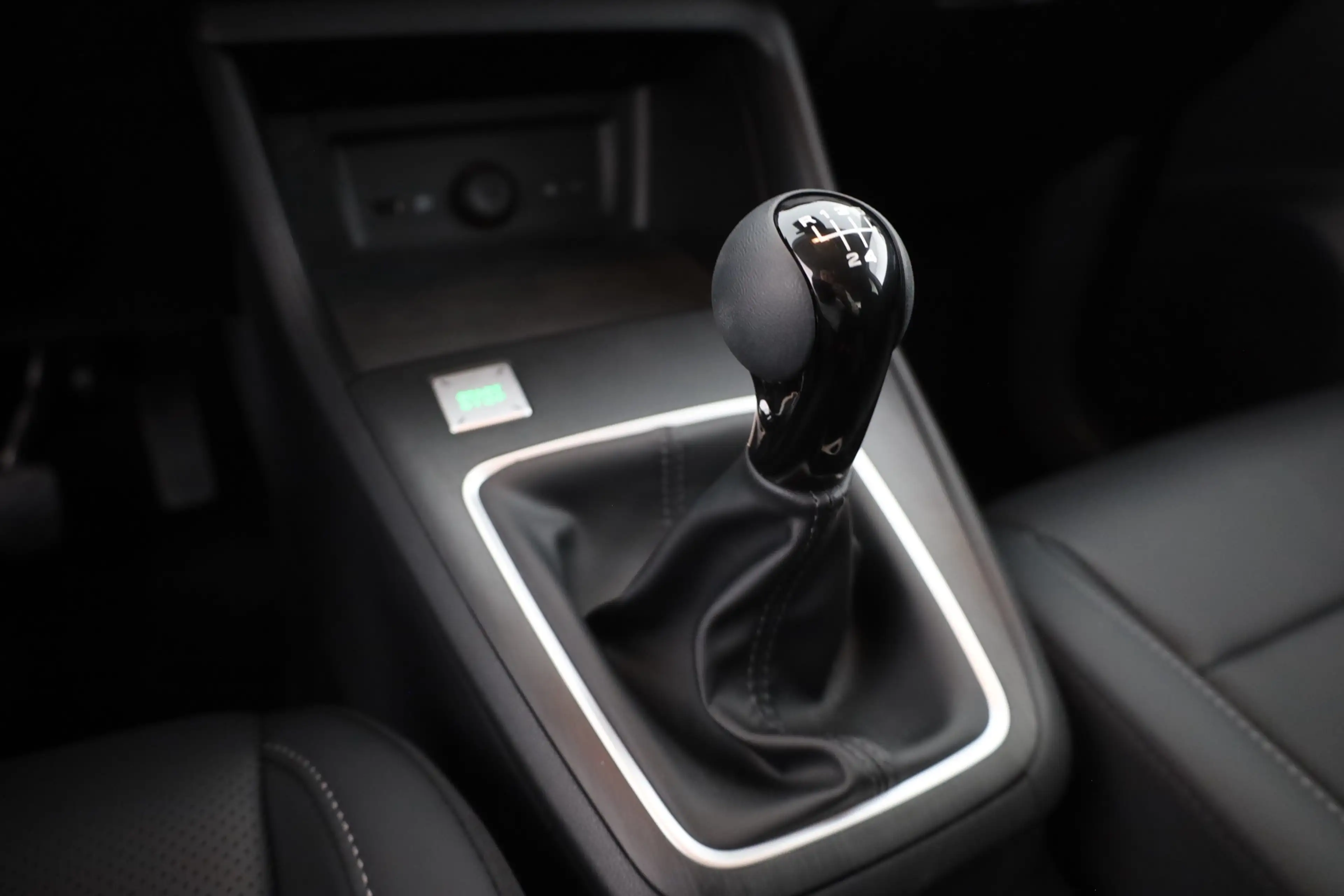 MG ZS 1.5 VTi-Tech Comfort LED Navi 360° — photo 13