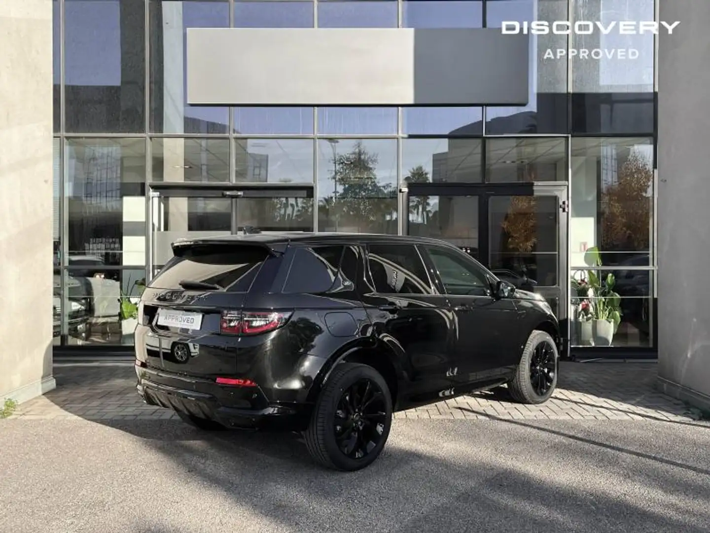 Land Rover Discovery Sport P270e PHEV 269ch Dynamic SE 8cv Noir - 2